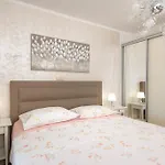 Apartman Superb Beachfront Luxury Seaview With Private *