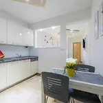 Superb Beachfront Luxury Seaview With Private