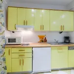 Apartman Superb Beachfront Luxury Seaview With Private Milna