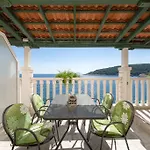 アパート Superb Beachfront Luxury Seaview With Private