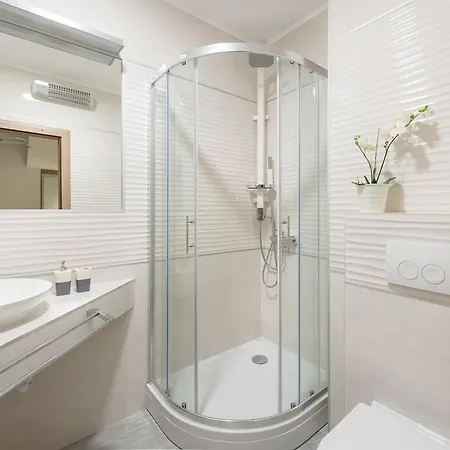 Superb Beachfront Luxury Seaview With Private Apartmán