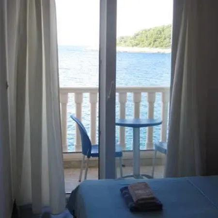 Apartmán Superb Beachfront Luxury Seaview With Private *