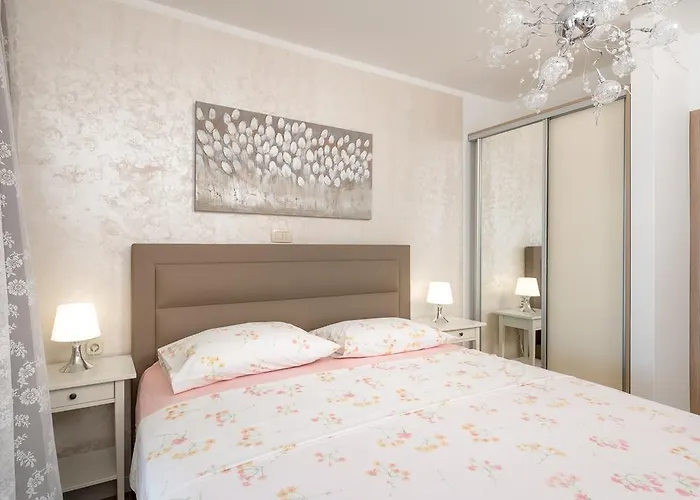 Daire Superb Beachfront Luxury Seaview With Private *