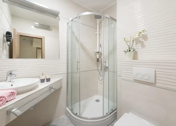 Superb Beachfront Luxury Seaview With Private Daire