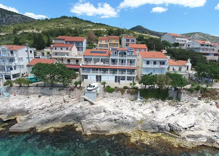 Daire Superb Beachfront Luxury Seaview With Private *