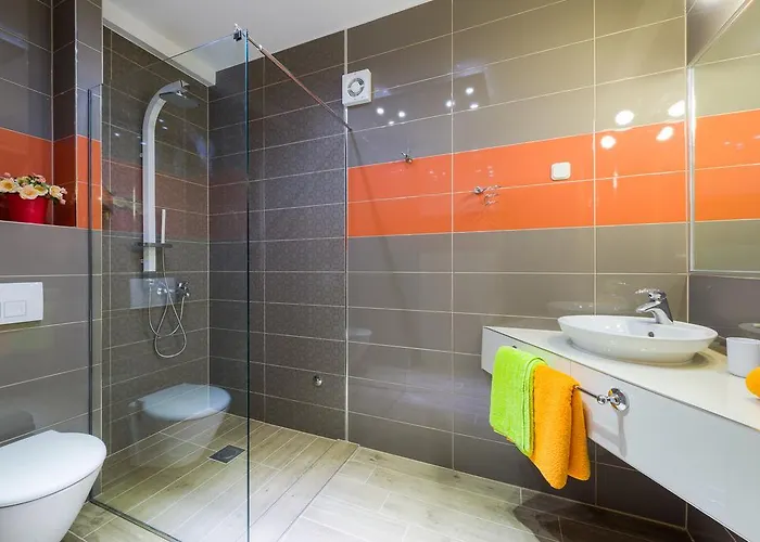 Superb Beachfront Luxury Seaview With Private Daire Milna (Hvar)