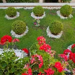 Daire Superb Beachfront Luxury Seaview With Private